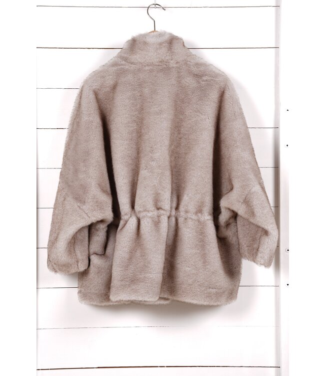 PE0261 520292 cl 910