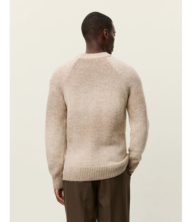 Brad 1000998 841 prairie sand