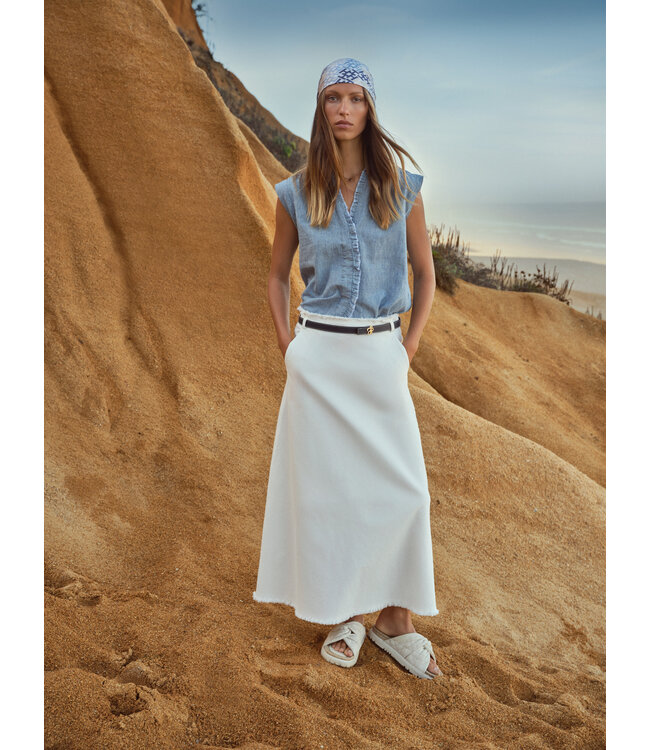 26104emma-5 1001 white