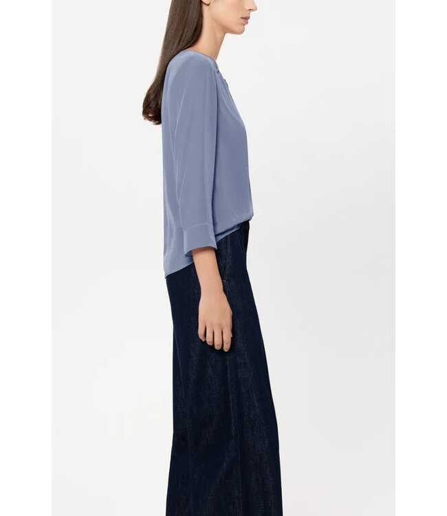 237504/3597 cl 250 casual blue