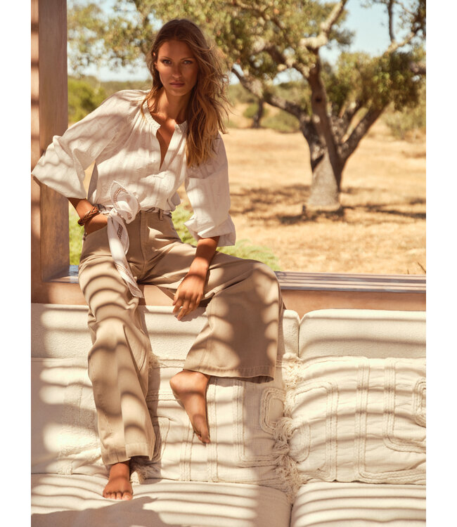 26107Zoe-5 1001 white