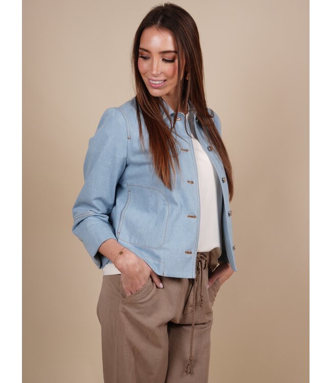 lowys light blue wash