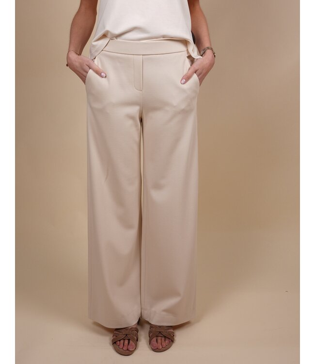 Naley 8876 cl 325 crema