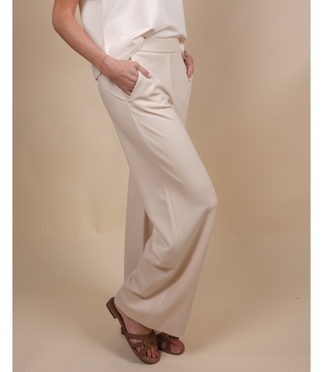 Naley 8876 cl 325 crema