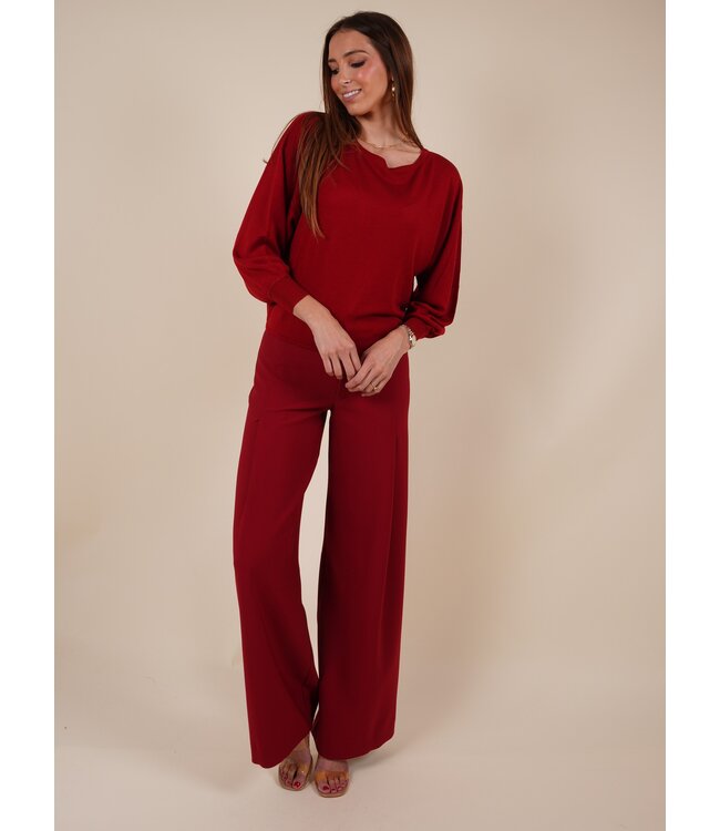 Otis deep red