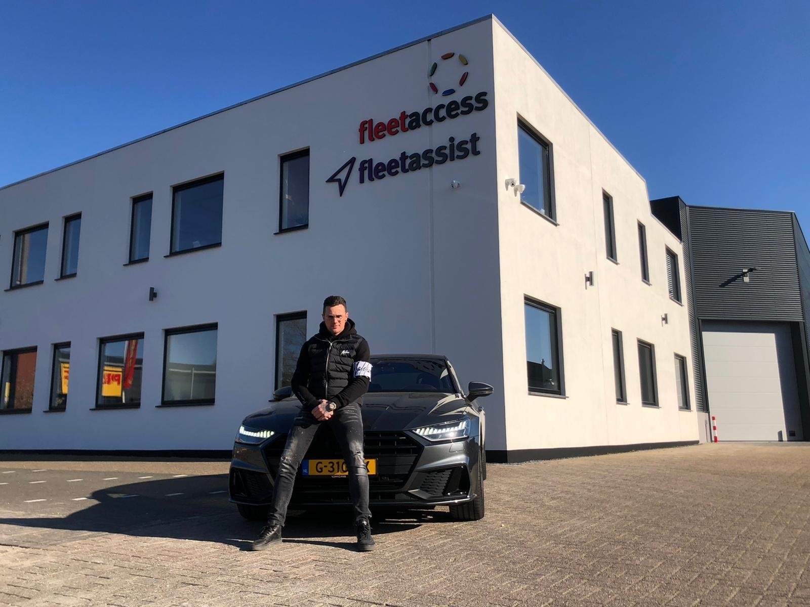 Bokser Nieky Holzken kiest voor de Keyless Protector