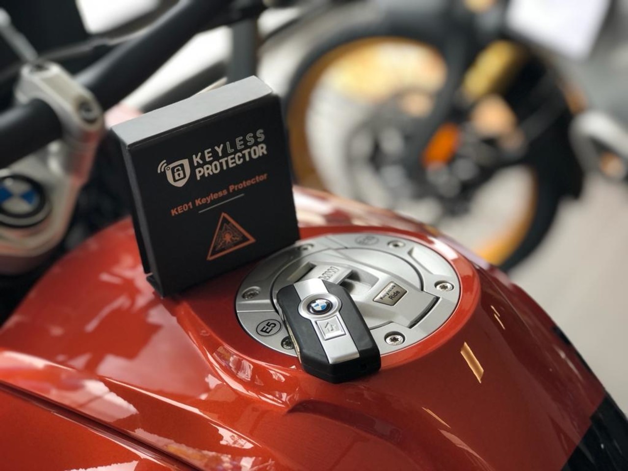 Keyless Protector  Keyless Protector KP-Motor  met  CCV SCM KE01 certificaat Keyless Protector  Keyless Protector KP-Motor  met  CCV SCM KE01 certificaat