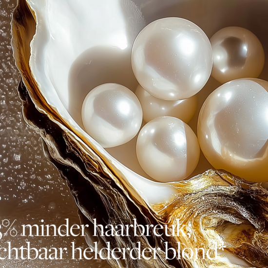 Keune Care Keune Care Blonde Savior haarmasker herstelt de haarbindingen.