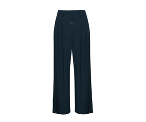 Henrika HW - Sky Captain main image 1