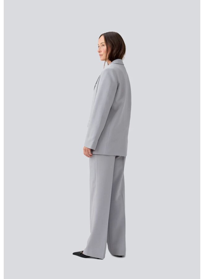 Broek Gale Skyrocket