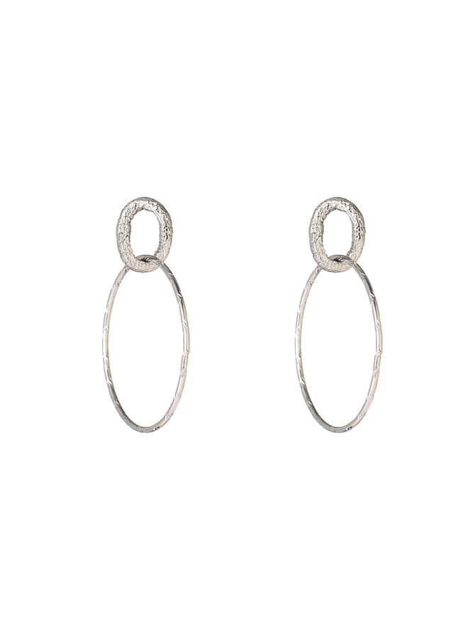 Day & Eve oorbellen E66078-1 Zilverkleurig