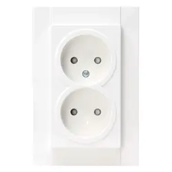 Kopp Steckdose 2-fach ohne Schutzkontakt mit Safety+ für 1-fach Unterputzdose HK07 Athenis arktisweiß glänzend (950013002)