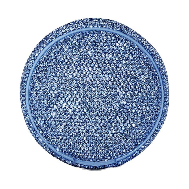 KELLY WHITE Sky Kelly