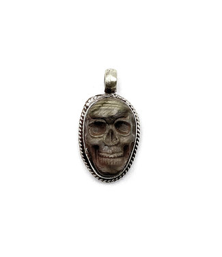 Pendentif Sculpté Skull Labradorite