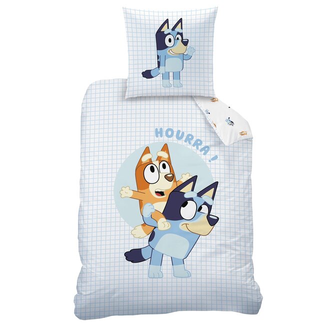 MerchandiseFever Bluey Dekbedovertrek, Hoera - Eenpersoons - 140 x 200 + 63 x 63 cm - Katoen