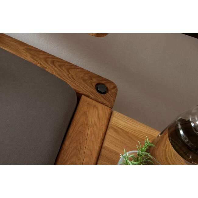 TPT Möbel Robuust Balkenbed Montana- massief geolied wild eiken