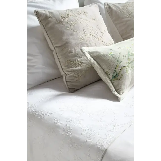 Beddinghouse Dekbedovertrek Beddinghouse x Van Gogh Museum Broderie Fleurie Dekbedovertrek - Wit