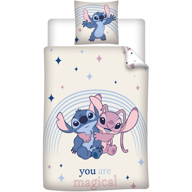 MerchandiseFever Disney Lilo & Stitch Dekbedovertrek Magical - 140 x 200 + 65 x 65 cm - Polykatoen