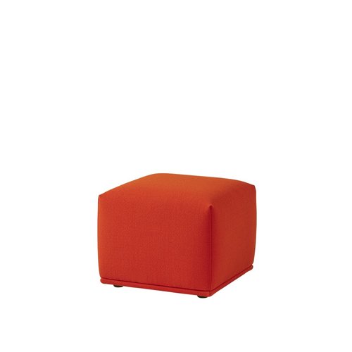 Muuto Echo poef Vidar rood Muuto Echo poef Vidar rood
