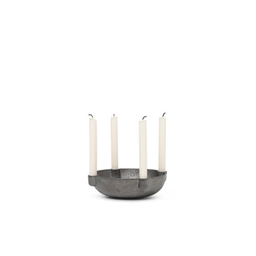ferm LIVING Bowl kandelaar zwart messing ferm LIVING Bowl kandelaar zwart messing