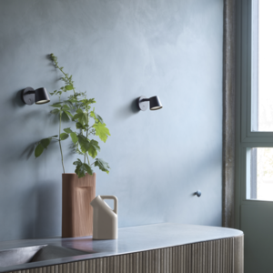 Muuto Muuto wandlamp Tip zwart