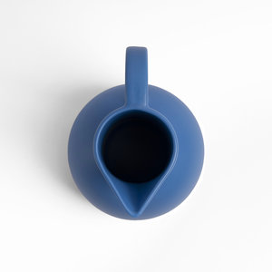 raawii Strøm jug large electric blue