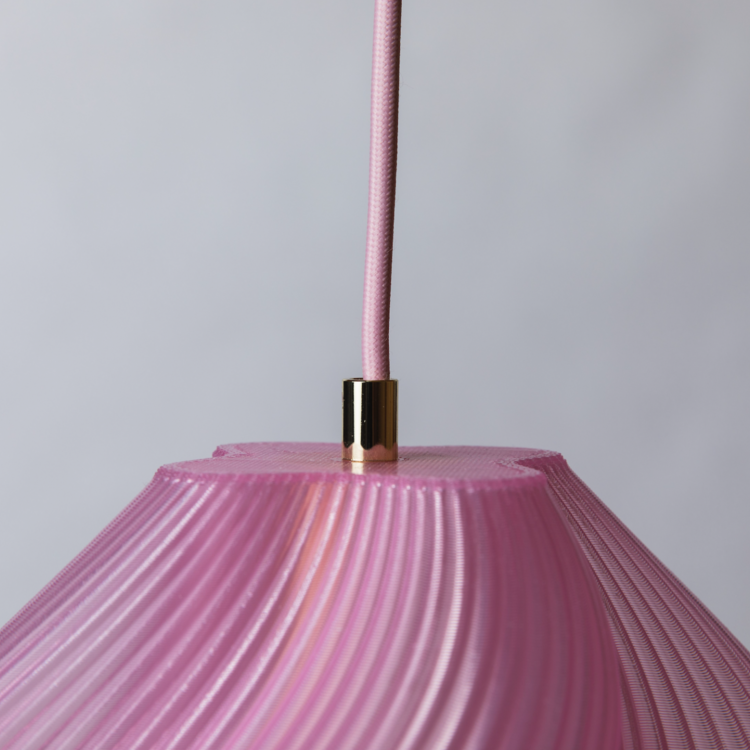 Crème Atelier Lamp Soft Serve Pendant 1 Rose sorbet brass