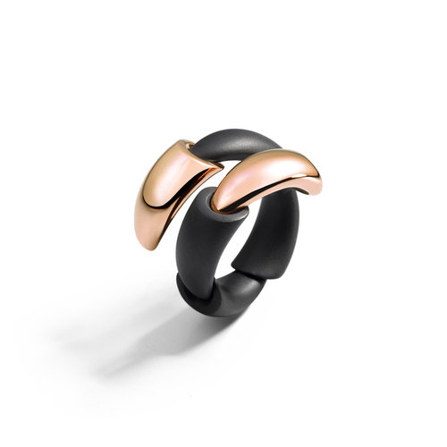 Vhernier Anello Calla ring in roségoud met titanium Leon Martens Juwelier Vhernier Anello Calla ring in roségoud met titanium Leon Martens Juwelier