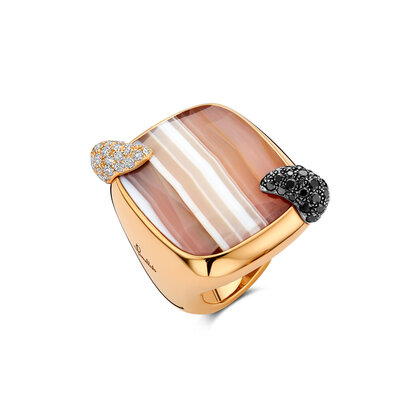 Pomellato Russian Rhapsody Ritratto ring