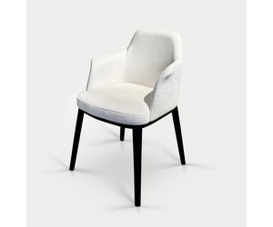 Kiyinish xonasida begona porno Chloe Greys Moretz bilan jinsiy aloqa