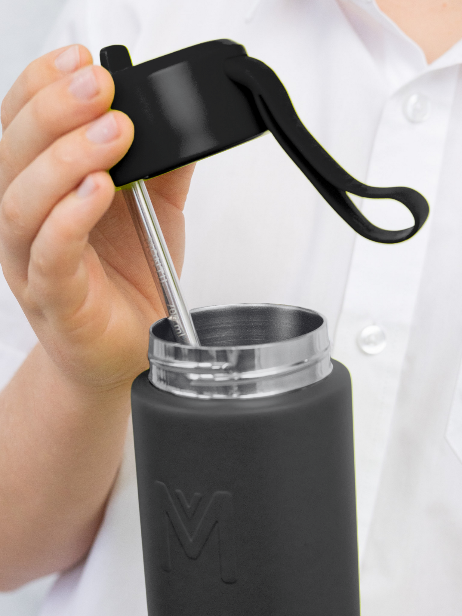 MontiiCo thermo drink bottle Sipper – 350 ml – stainless steel – with carry strap, stainless steel straw and bumper – Fusion range - Midnight black-4