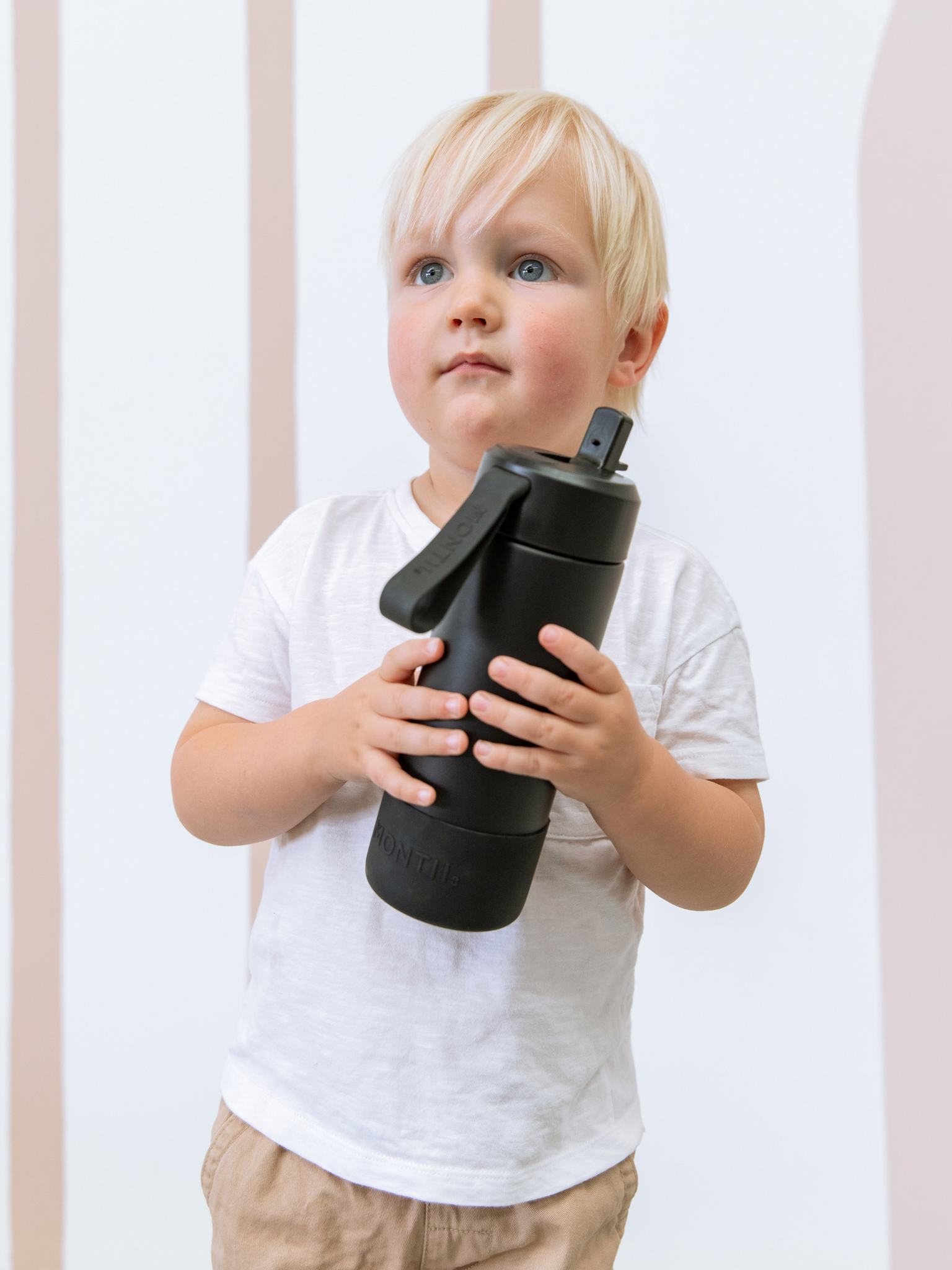 MontiiCo thermo drink bottle Sipper 475 ml – stainless steel – with carry strap, stainless steel straw and bumper – Fusion range - Midnight black-4