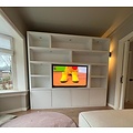 123kast  Vakkenkast Milaan - 300x40x240H cm - Cinewall - 1 tv paneel - strak design  - 4 push to open deuren - open tv vak