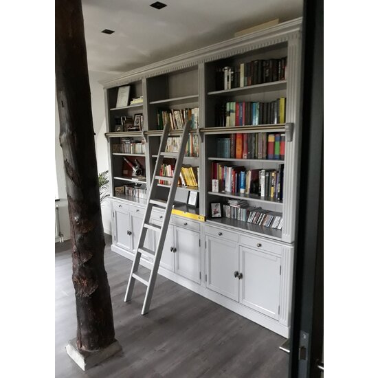 RAL 7036 - Platina grijs