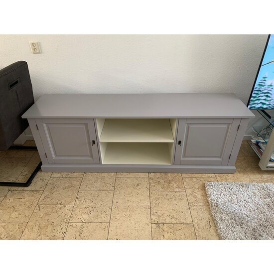 123kast  Tv dressoir miss 08 - 180x46x60H cm - 2 dichte scharnierdeuren - open middenvak - met kabelgat