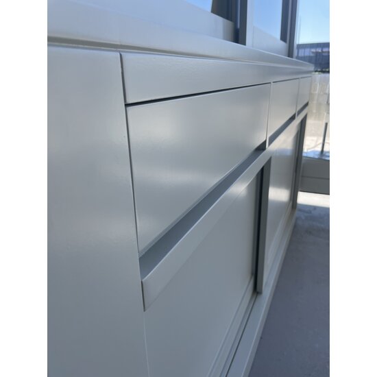 123kast  Buffetkast Lyon - 180x40/50x225H cm - strak design - 4 schuifdeuren - 3 greeploze lades