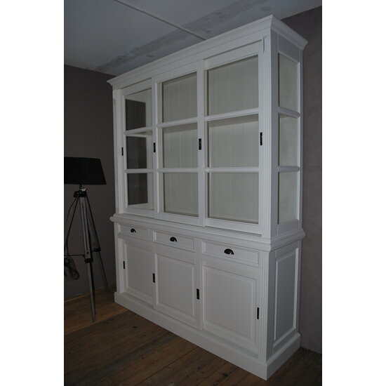 123kast  Buffetkast South Hampton - 180x51x220H cm - 3 vitrine schuifdeuren - 3 soft close lades - 3 dichte schuifdeuren - glazen zijkanten