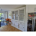 123kast  Buffetkast Mexico - 230x50x230H cm - 3 vitrine schuifdeuren - 3 lades - 3 dichte schuifdeuren