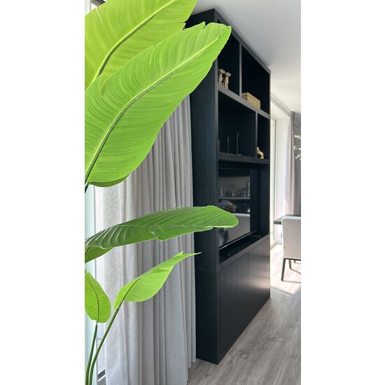 123kast  TV Vakkenkast Isla Bonita - 150x30x240H cm - eiken - strak design - 2 greeploze deuren - tv vak - cinewall - open vakken - eiken fineer