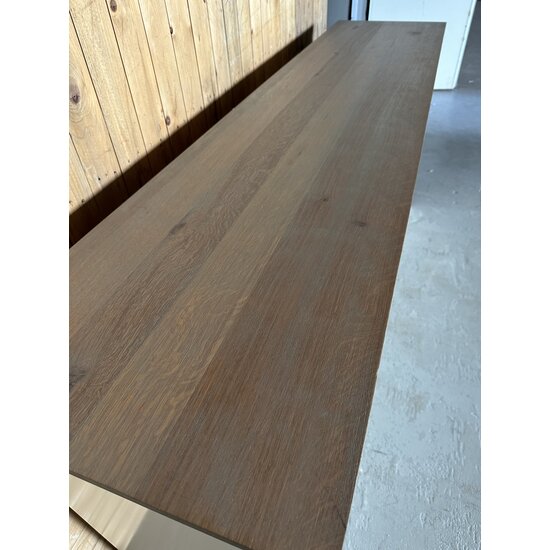 123kast  Showmodel - Dressoir Sara - 200x60x90H cm - eiken bovenblad - 4 scharnierdeuren - RAl 9001