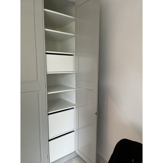 123kast  Kledingkast Teramo - 160x60x240H cm - 3 deuren - ophang roede - 3 lades - leg planken