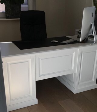 bureau image