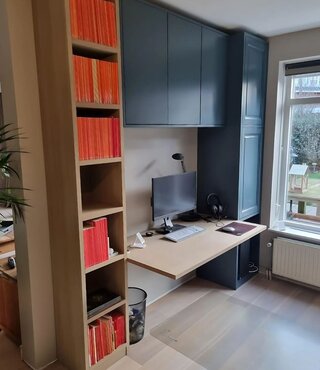 bureau image