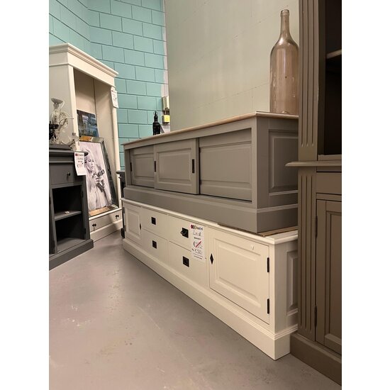 123kast  Showmodel dressoir Lin 05 - 180x50x50(H) cm - eiken bovenblad