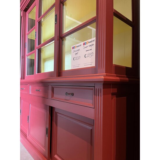 123kast  Showmodel buffetkast South Hampton - 200x51x220(H) cm – RAL 3009