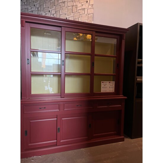 123kast  Showmodel buffetkast South Hampton - 200x51x220(H) cm – RAL 3009