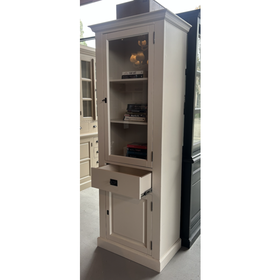 123kast  Showmodel vitrinekast Miss 04 - 76x46x205H cm - RAL 9001