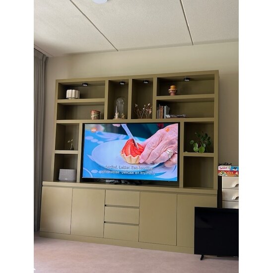 123kast  Tv vakkenkast Sineu 02 - 250x30/50x240H cm - push to open deuren - soft colse lades - open vakken - strakke afwerking