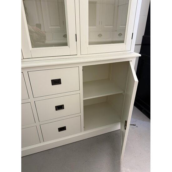 123kast Showmodel Buffetkast Lin 01 - 200x48x220H cm - 4 vitrine scharnierdeuren - 6 soft close lades - 2 dichte scharnierdeuren