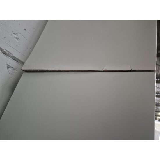 123kast  Showmodel Vakkenkast Londen 02 - 250x40x240H cm - strak design - 4 greeploze deuren - push to open deuren - open vakken - 5cm plank dikte